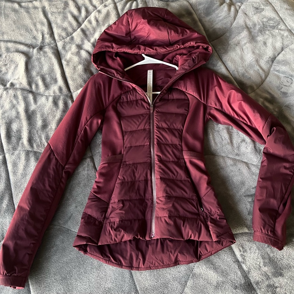 maroon lululemon winter jacket